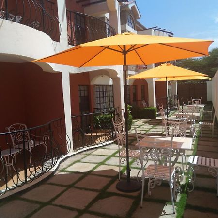 Machakos Suites Luxury Hotel Exteriör bild