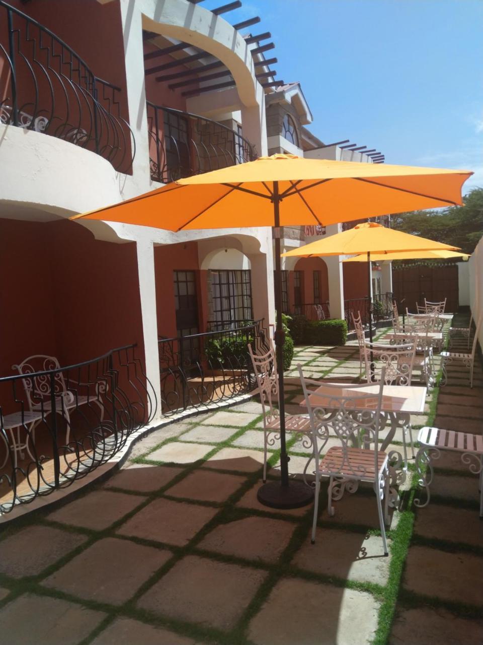 Machakos Suites Luxury Hotel Exteriör bild